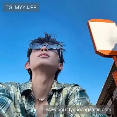 石珺胡